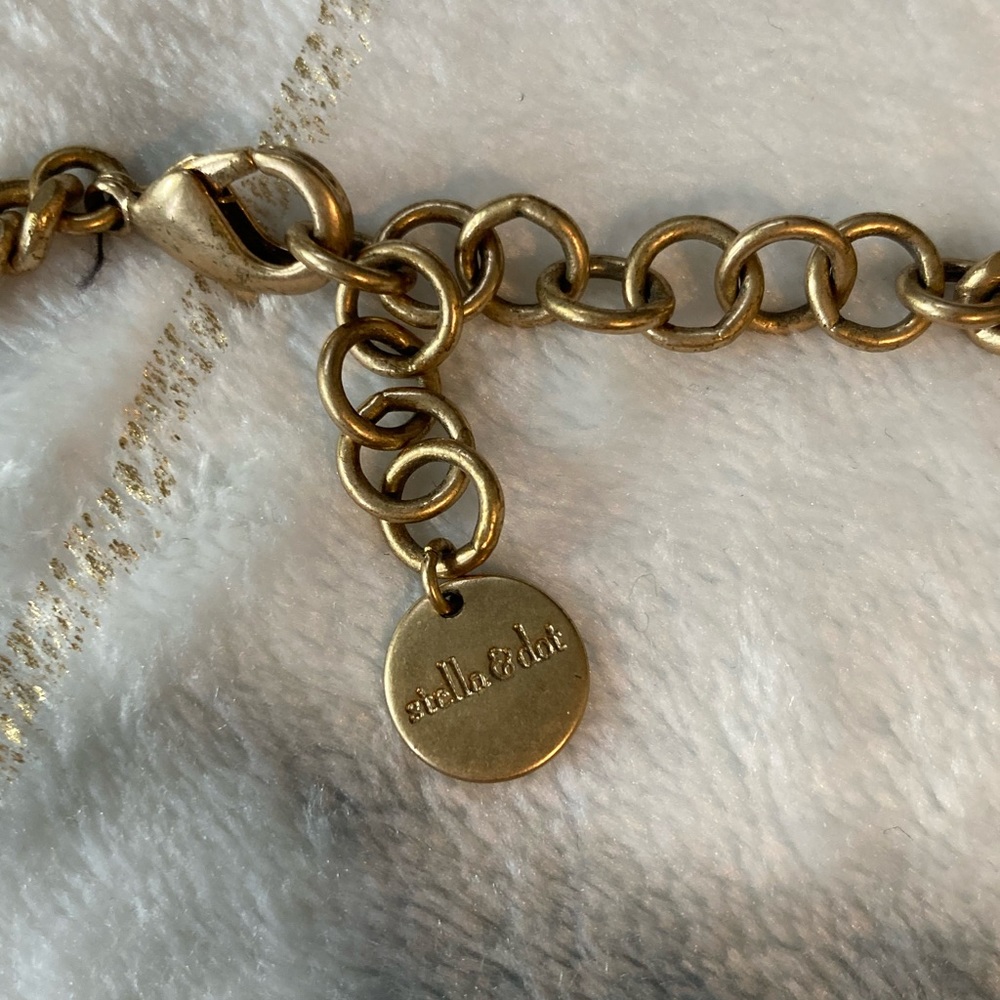 Stella & Dot Olivia Bib Necklace - Picture 4 of 5